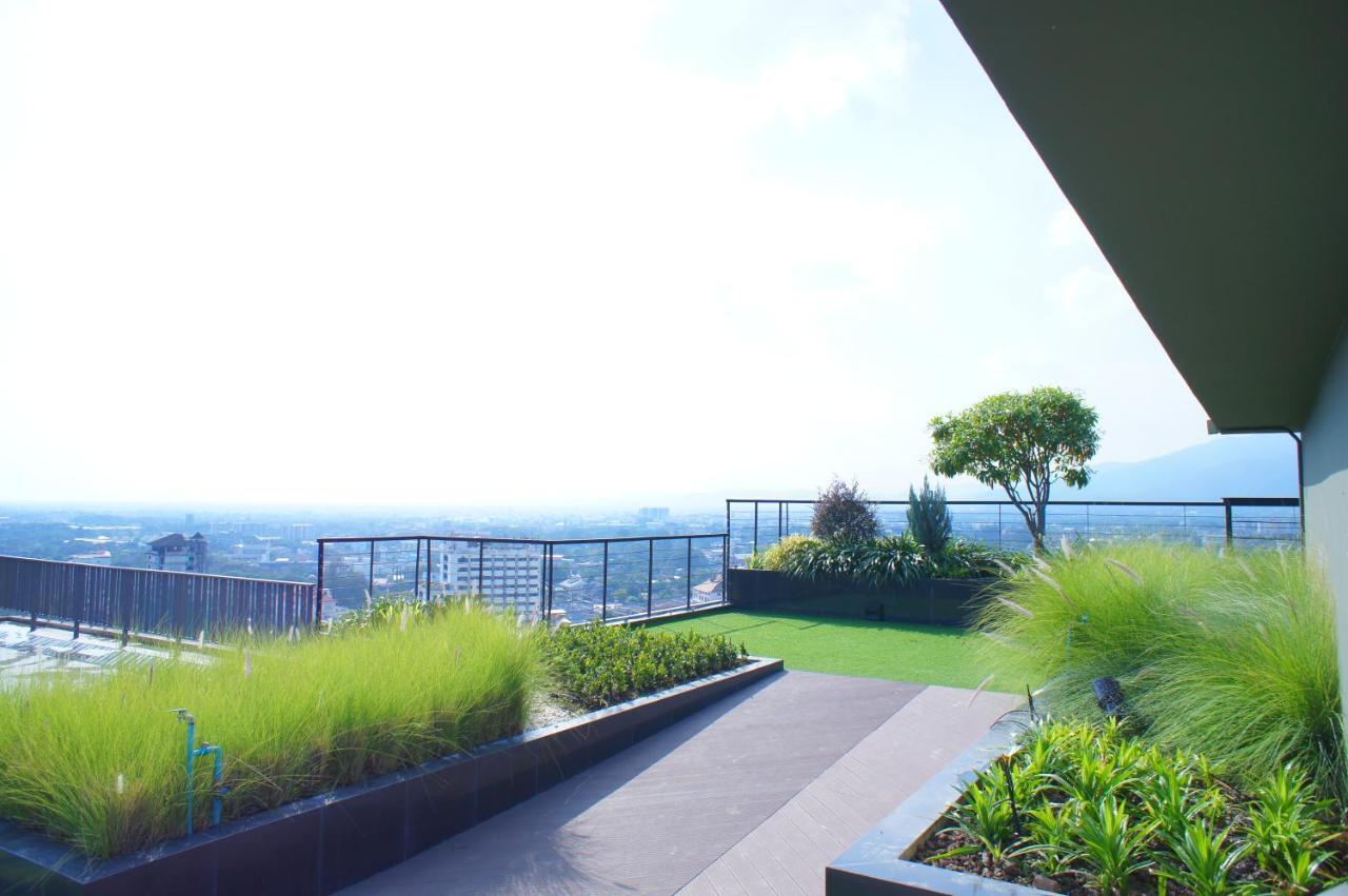 The Astra Chiang Mai Apartment Exterior photo